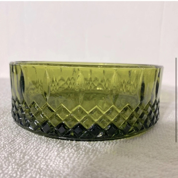 Vintage Avocado Green Indiana Glass Princess Pattern  Candy Dish - Picture 4 of 10